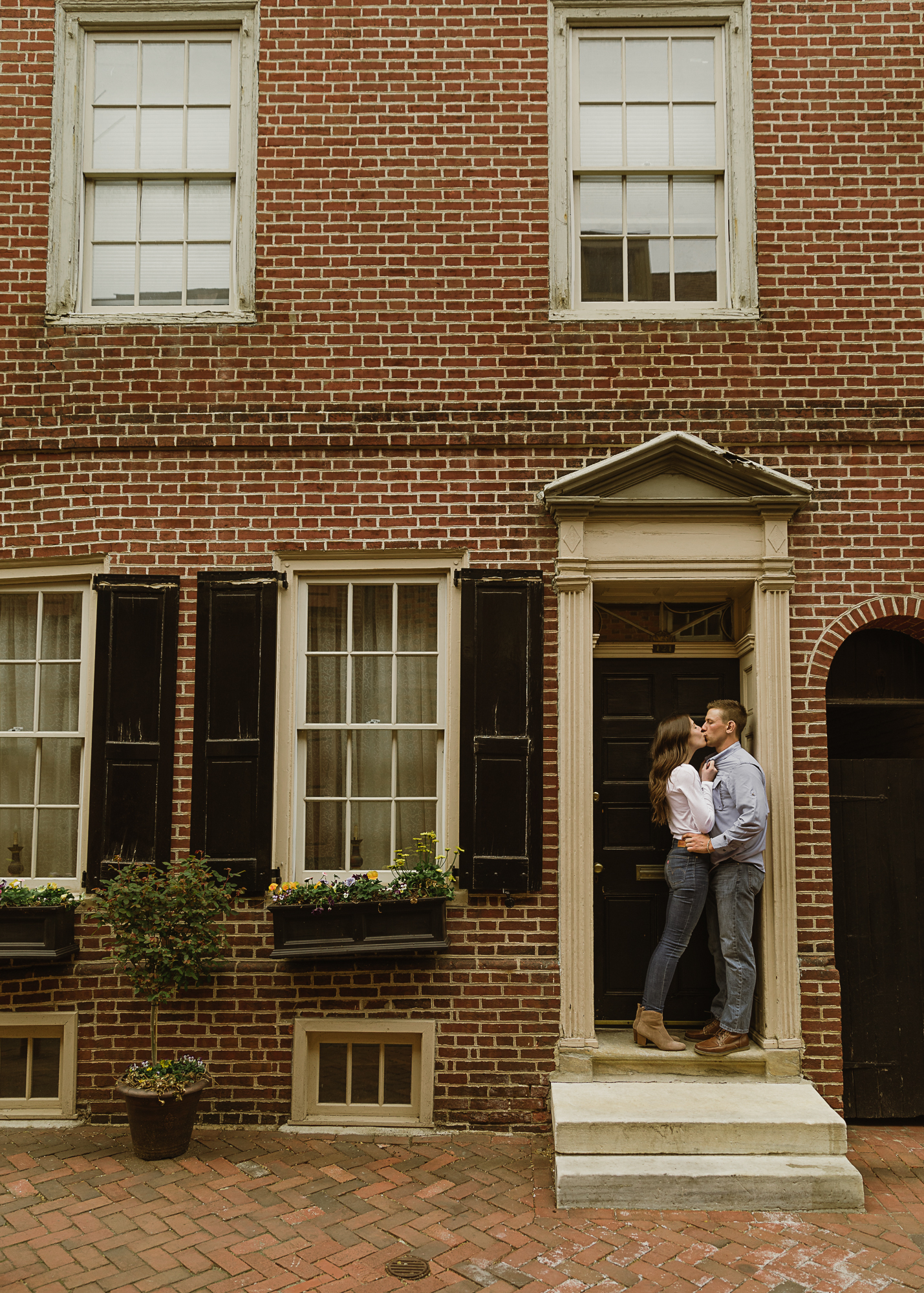 C+M Waterfront Philadelphia Engagement Session Bridget Marie12