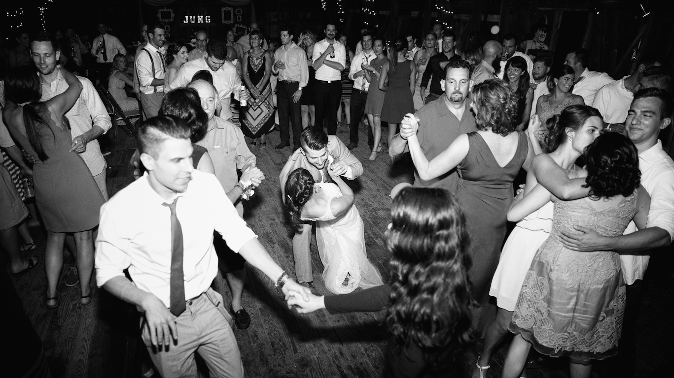 Jenna Cavedine Chris Jung Wedding Mandana Barn Skaneateles Photographer B.Fotographic Bridget Florack 136