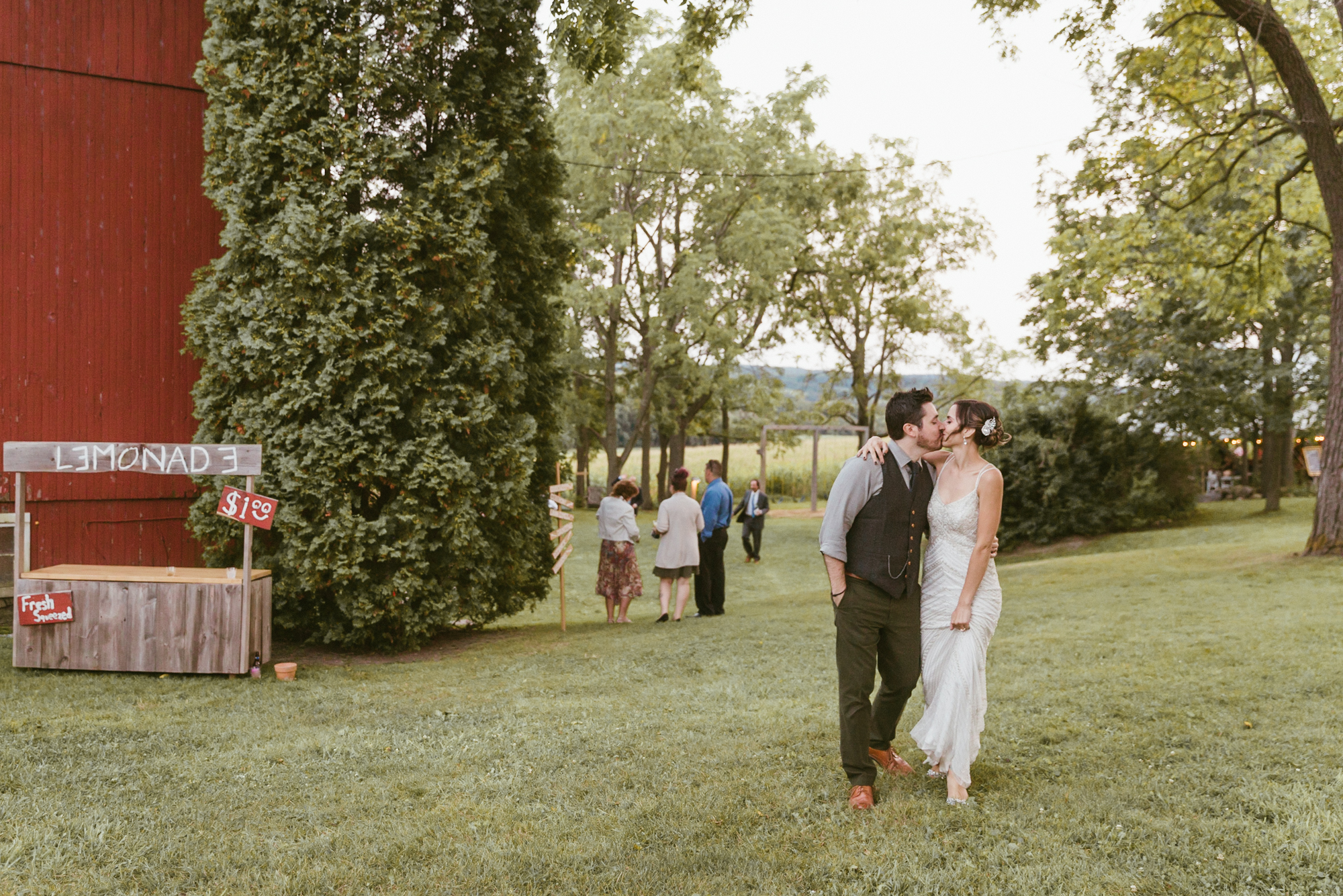 Skaneateles NY Rustic Glam Barn Wedding Photographer Syracuse B.Fotographic-206